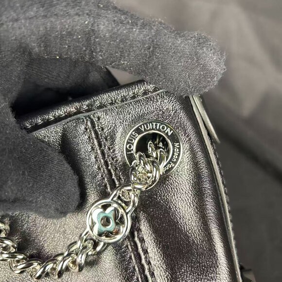 ouis Vuitton Vibe BB Bag Black Monogram Canvas & Leather with Box and Dust Bag - Picture 11 of 16